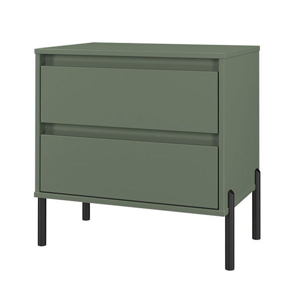 LEONA BEDSIDE IN REED GREEN
